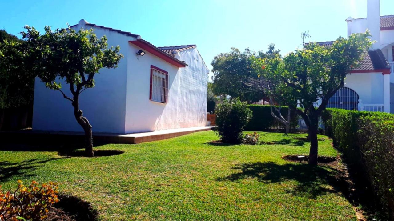 Chic Guesthouse Alhaurín de la Torre Exteriör bild